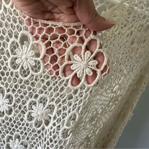 Cream Crochet Floral Tunic